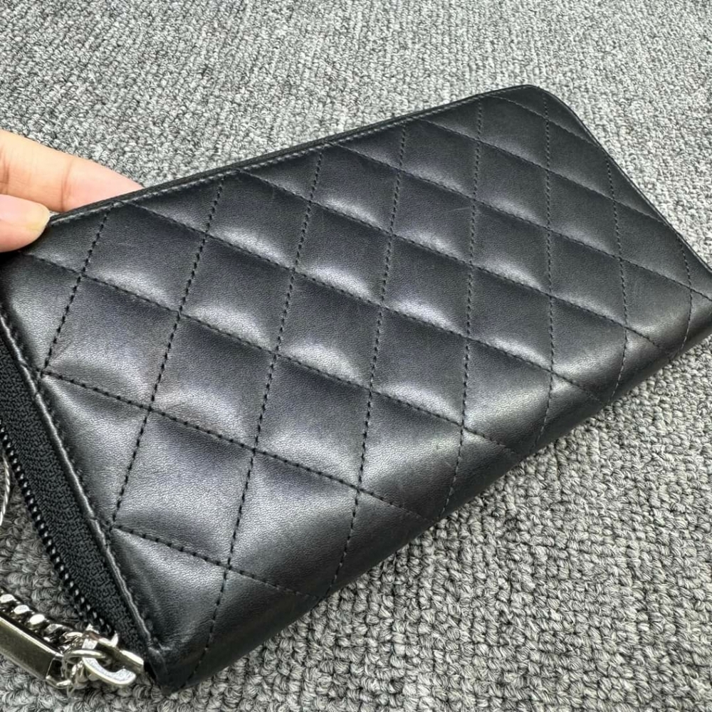 100% Authentic CHANEL Cambon Leather Wallet - Picture 5 of 16